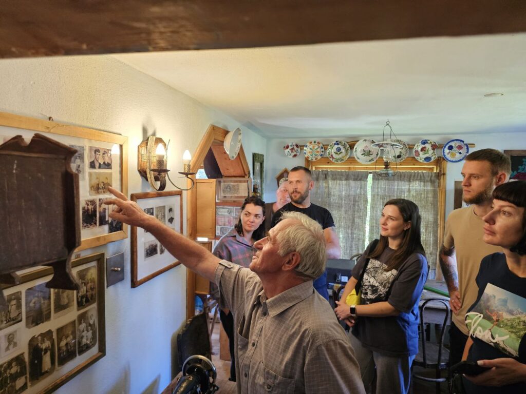 “Промавтоматика” встановила сонячну електростанцію для музею старожитностей на Прикарпатті