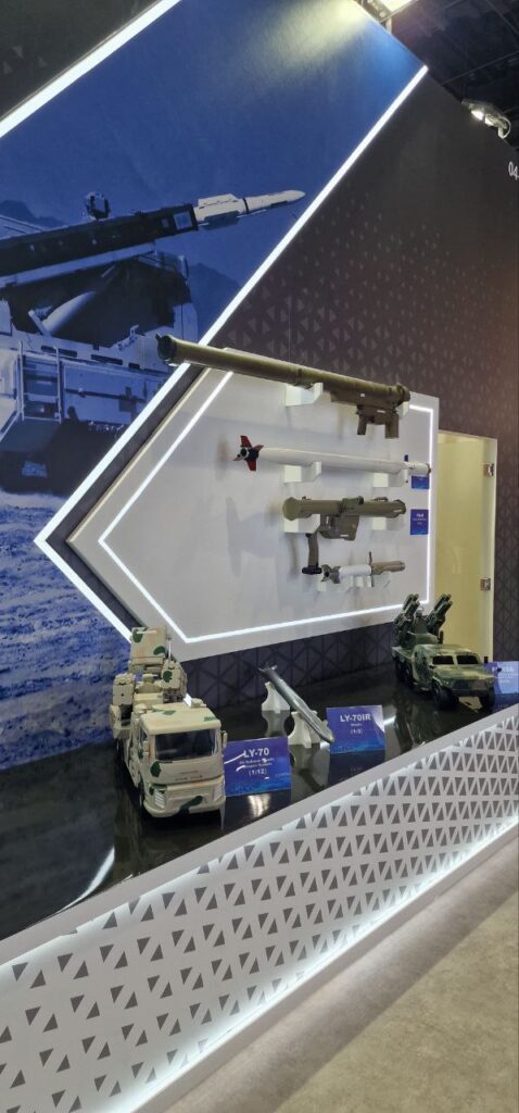 В Абу-Дабі прожектори BP Flashlight привернули увагу міжнародних делегацій — фото 16