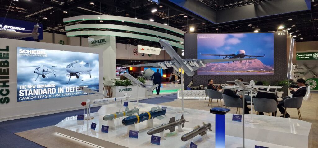 В Абу-Дабі прожектори BP Flashlight привернули увагу міжнародних делегацій — фото 19