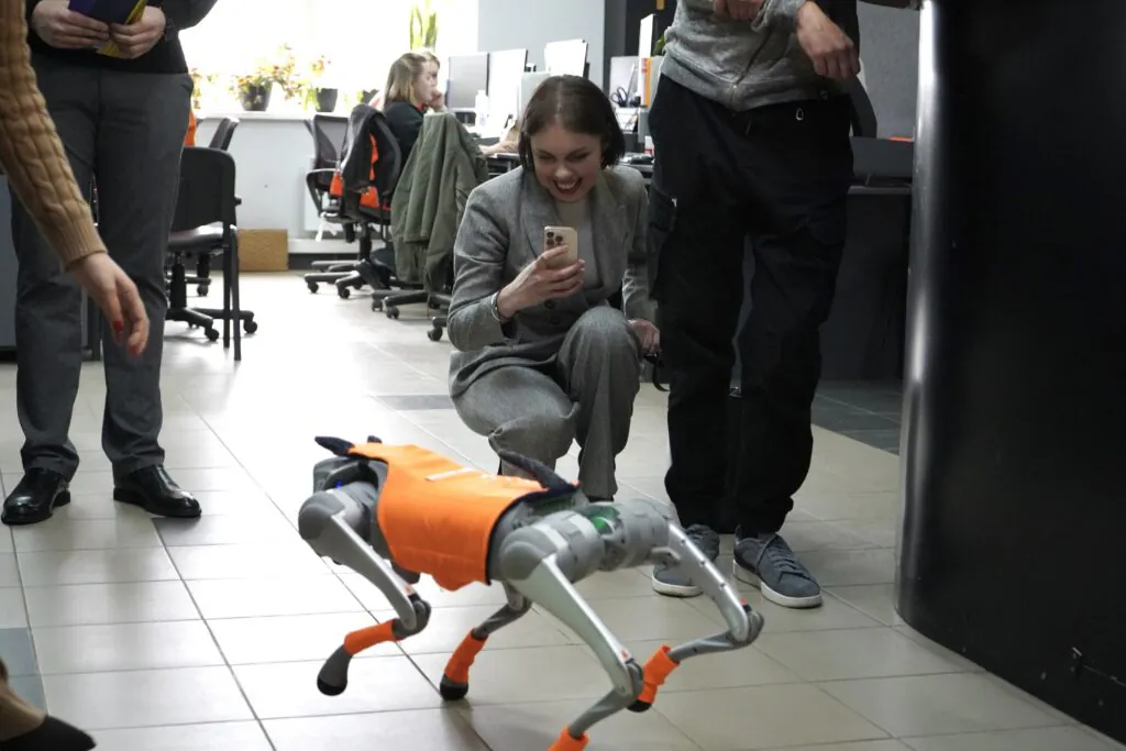 «Монтажниця СЕС» і рекомендації від працівників: як Промавтоматика закриває виробничі вакансії — фото 2