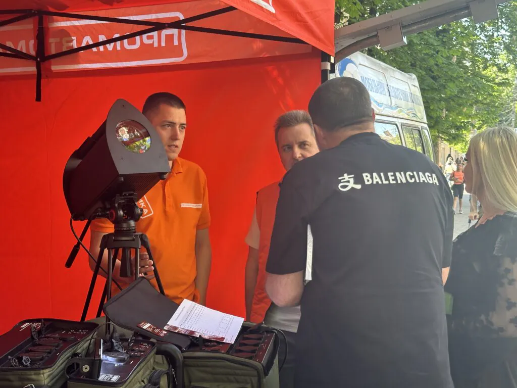 Павербанки для військових та гібридне освітлення – Промавтоматика на Європейському Weekend — фото 5